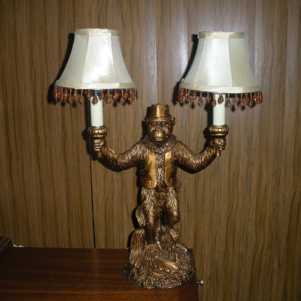 Torch Bearer Monkey lamp